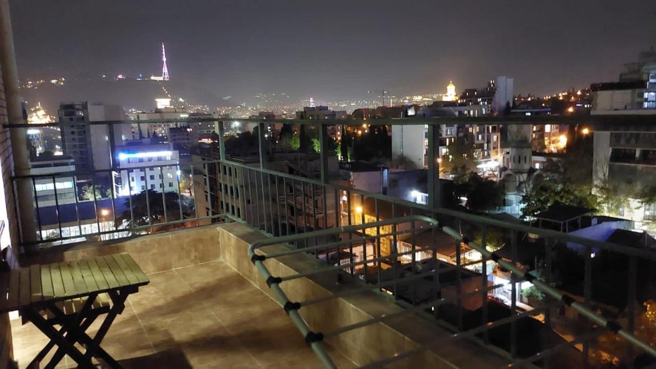 Apart Hotel Vera Tbilisi Bagian luar foto
